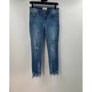 Free People Medium Wash Distressed Cropped Skinny Jean Size 27